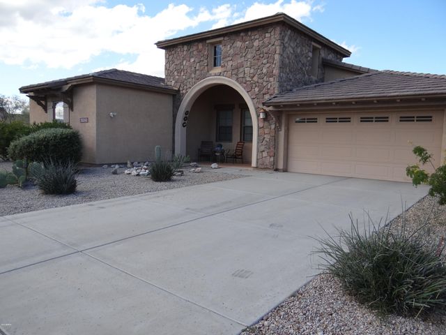 18232 W LAS CRUCES Drive, Goodyear, AZ 85338