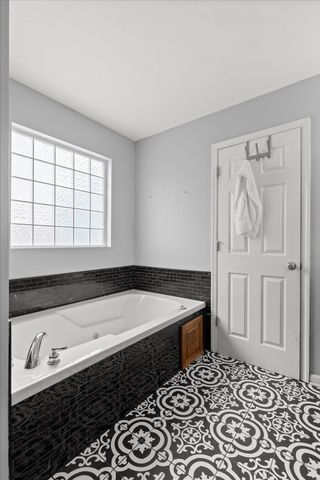 6118 Wardwell Drive, Ooltewah, TN 37363