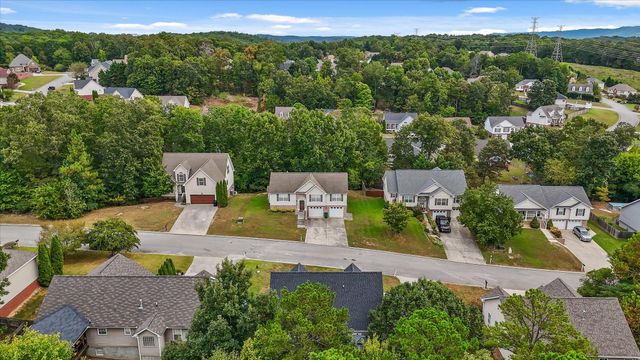 6118 Wardwell Drive, Ooltewah, TN 37363