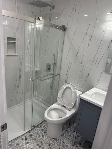 48 Ripple Lane, Levittown, NY 11756