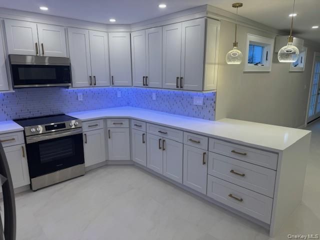 48 Ripple Lane, Levittown, NY 11756