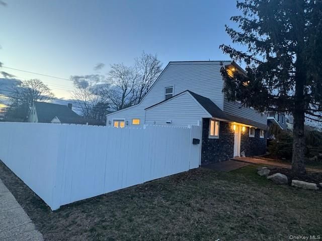 48 Ripple Lane, Levittown, NY 11756