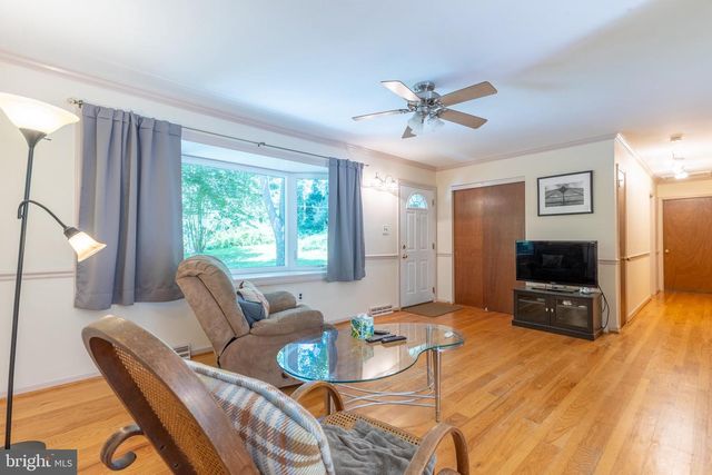 40 GRANVILLE RD, Newark, DE 19711