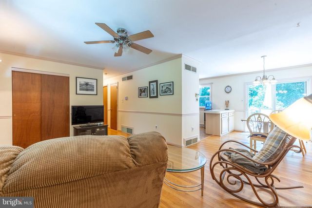 40 GRANVILLE RD, Newark, DE 19711