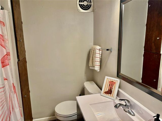 304 W 7th Street, Maryville, MO 64468