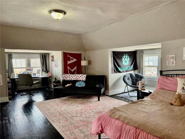 304 W 7th Street, Maryville, MO 64468