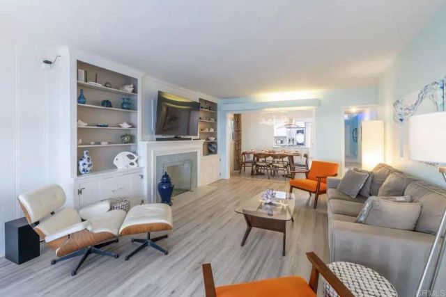 498 Neptune, Encinitas, CA 92024