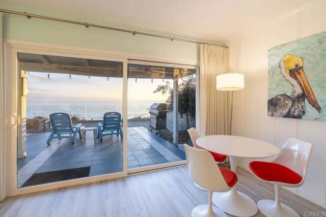 498 Neptune, Encinitas, CA 92024