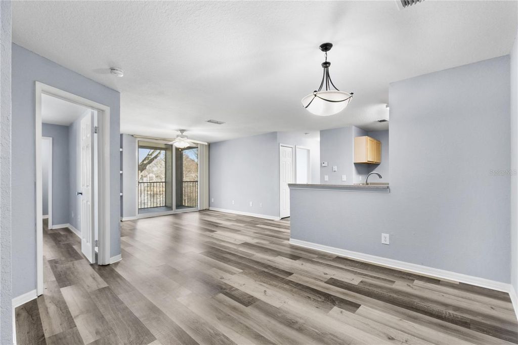 Image 12 of property listing at 7605 PISSARRO DRIVE 13204, Orlando, FL 32819