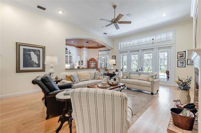 34317 WINDLEY CIRCLE, Eustis, FL 32726