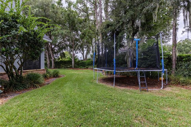 34317 WINDLEY CIRCLE, Eustis, FL 32726