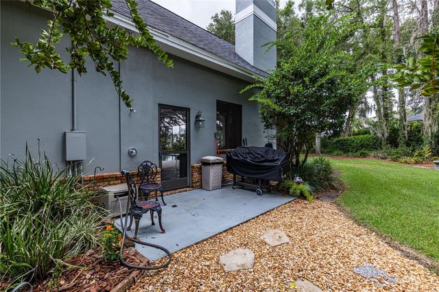 34317 WINDLEY CIRCLE, Eustis, FL 32726
