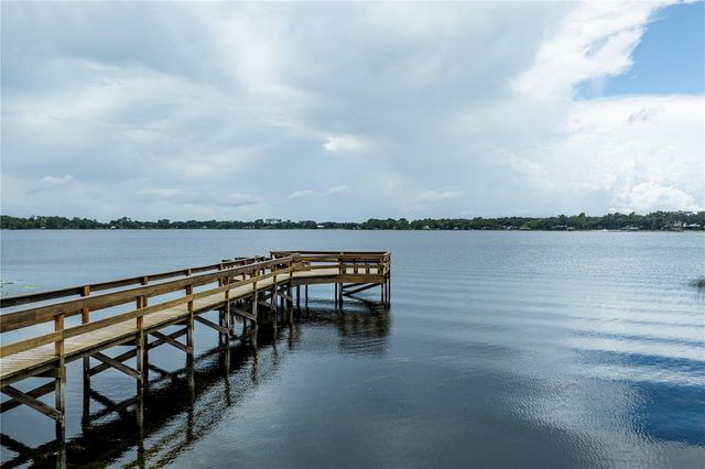 34317 WINDLEY CIRCLE, Eustis, FL 32726
