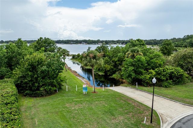 34317 WINDLEY CIRCLE, Eustis, FL 32726