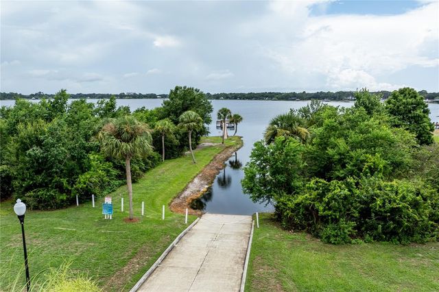 34317 WINDLEY CIRCLE, Eustis, FL 32726