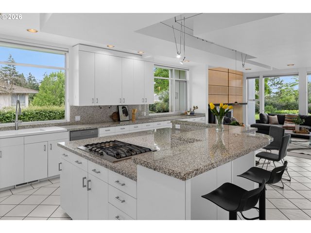 1775 Nw 93RD Pl, Portland, OR 97229