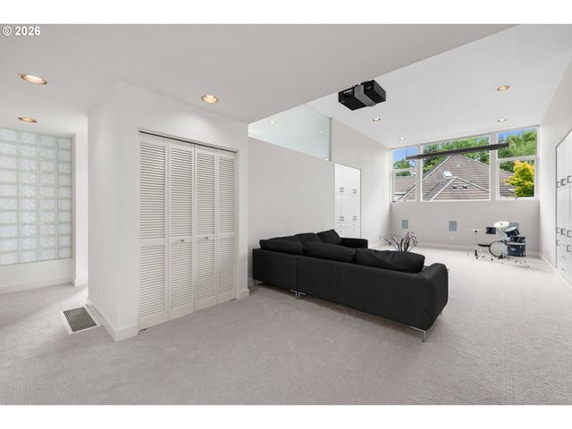 1775 Nw 93RD Pl, Portland, OR 97229