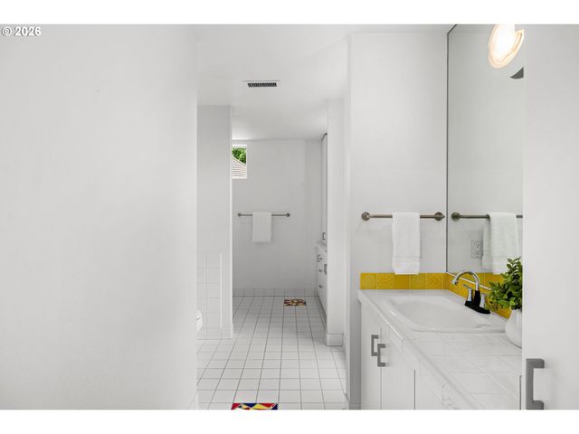 1775 Nw 93RD Pl, Portland, OR 97229