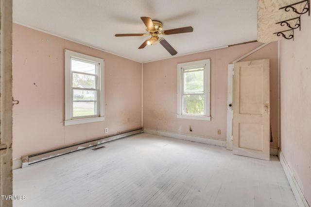 2909 Bay Street, Bristol, TN 37620