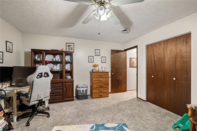 52718 Fitchville Eastern Road, New London, OH 44851