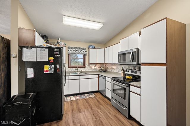 52718 Fitchville Eastern Road, New London, OH 44851