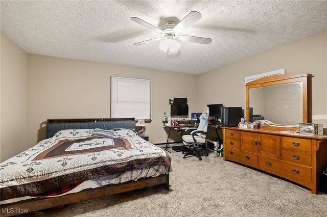 52718 Fitchville Eastern Road, New London, OH 44851