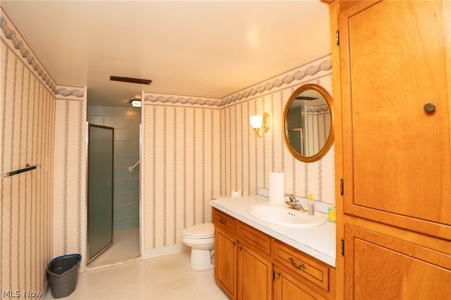 511 Bachtel Street SE, North Canton, OH 44720