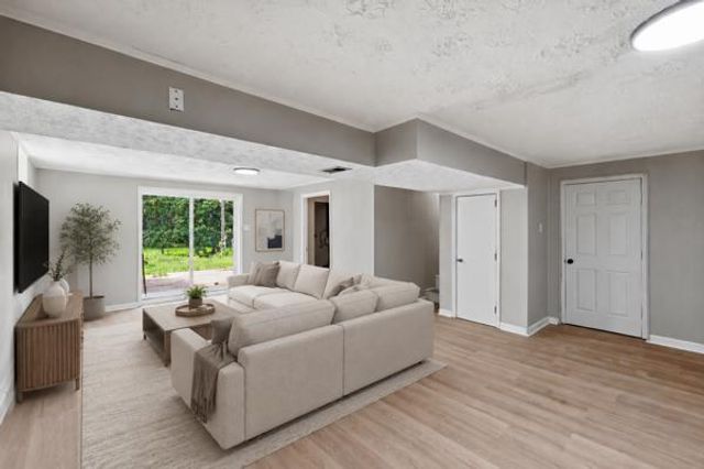 1304 Canonero Drive, Lexington, KY 40517
