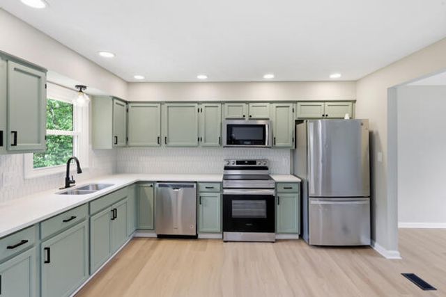 1304 Canonero Drive, Lexington, KY 40517