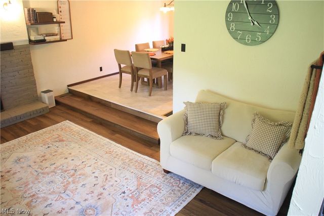 42820 Dellefield Road, Elyria, OH 44035