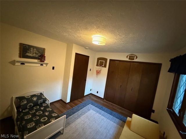 42820 Dellefield Road, Elyria, OH 44035