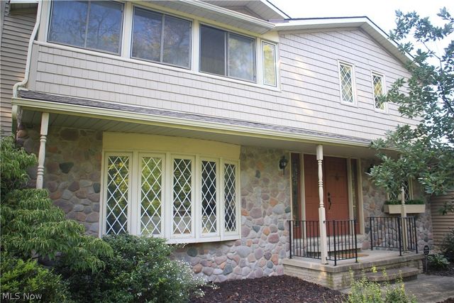 42820 Dellefield Road, Elyria, OH 44035