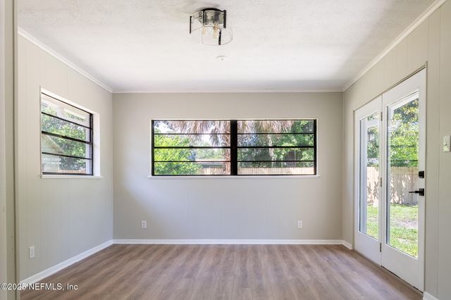 5753 CRESTVIEW RD Road, Jacksonville, FL 32210