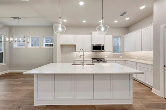 5519 Bonfire Alley, Manvel, TX 77578