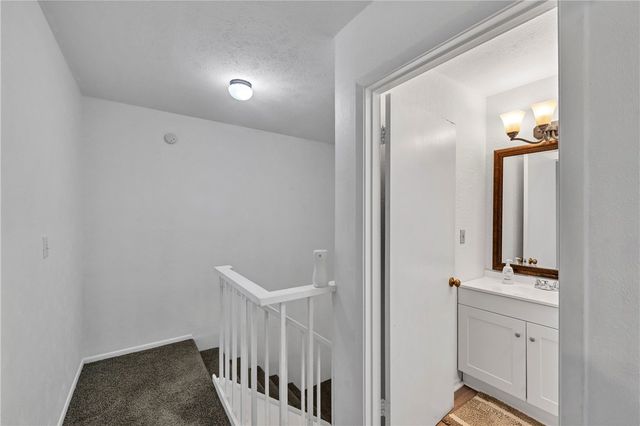 2056 Hidden Lake, Corpus Christi, TX 78412