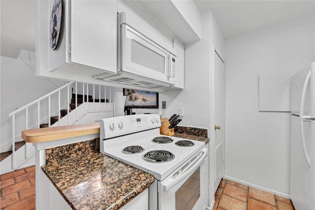 2056 Hidden Lake, Corpus Christi, TX 78412