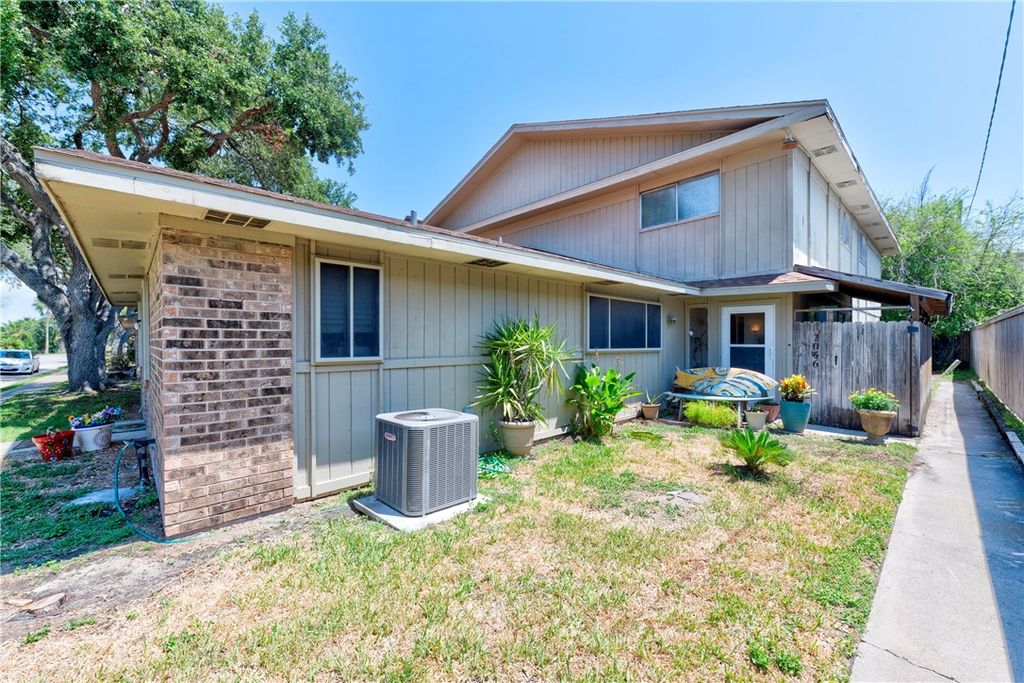 2056 Hidden Lake, Corpus Christi, TX 78412