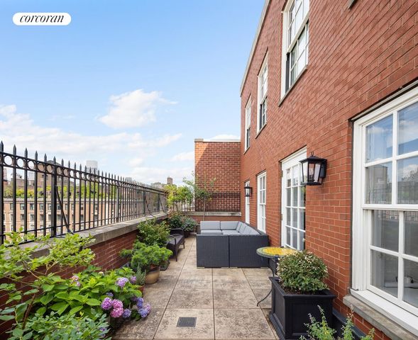 52 E 72ND Street PHA, New York City, NY 10021