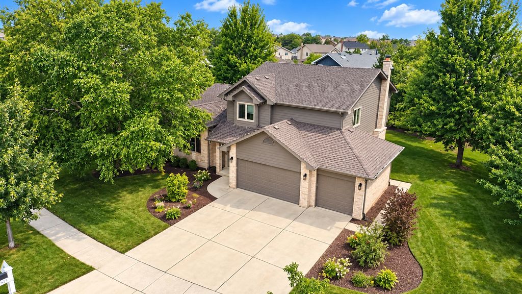8424 Hollybrook Lane, Tinley Park, IL 60487 — exterior