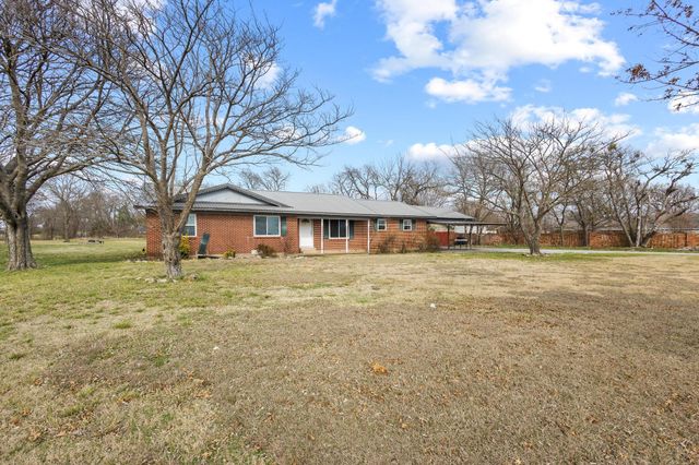 1489 Beasley Boulevard, Whitewright, TX 75491