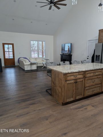 108 Shotgun Annie Rd, Jamestown, TN 38556