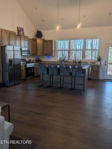 108 Shotgun Annie Rd, Jamestown, TN 38556