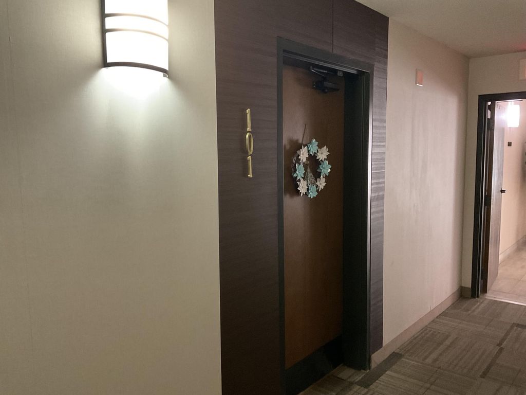7200 York Avenue S 101, Edina, MN 55435 — photo 3