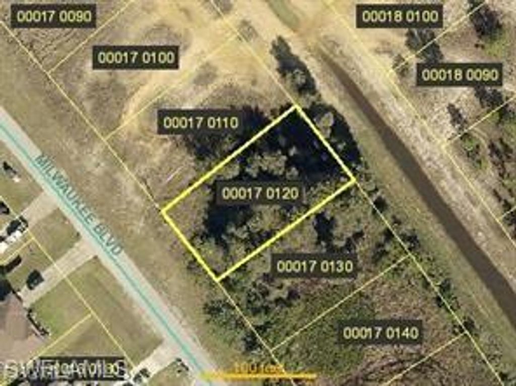 85 Milwaukee BLVD, LEHIGH ACRES, FL 33974 — photo 2