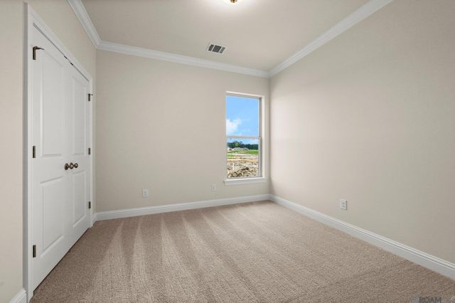 10440 Highcrest Dr, Denham Springs, LA 70706