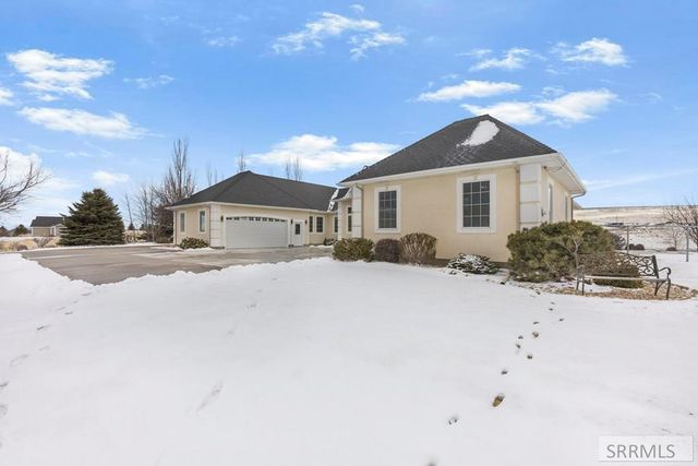 6070 E Sagewood Drive, Idaho Falls, ID 83406