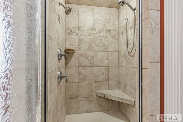 6070 E Sagewood Drive, Idaho Falls, ID 83406