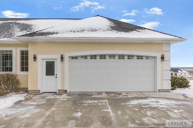 6070 E Sagewood Drive, Idaho Falls, ID 83406