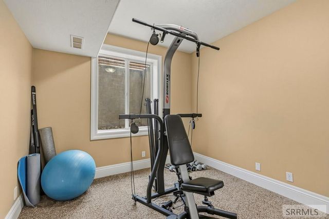 6070 E Sagewood Drive, Idaho Falls, ID 83406