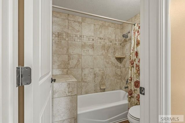 6070 E Sagewood Drive, Idaho Falls, ID 83406